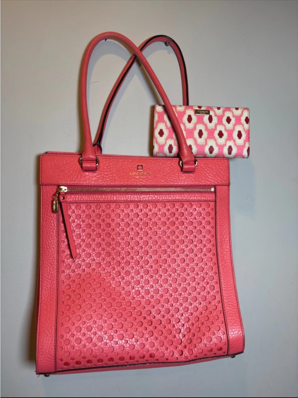 Kate Spade Perri Lane Coral Leather Tote & Wallet